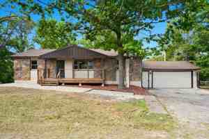 featured image of 575 Taneycomo Rd