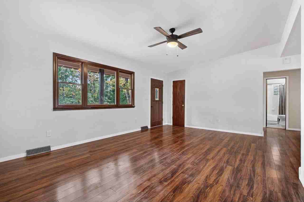 575 Taneycomo Rd - Photo 6 of 8