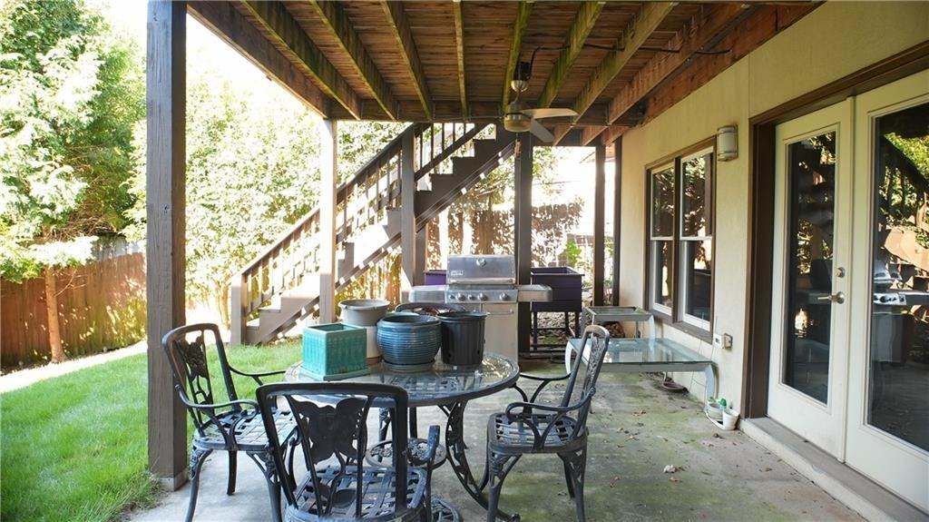 403 Linden Ave Ne - Photo 5 of 29