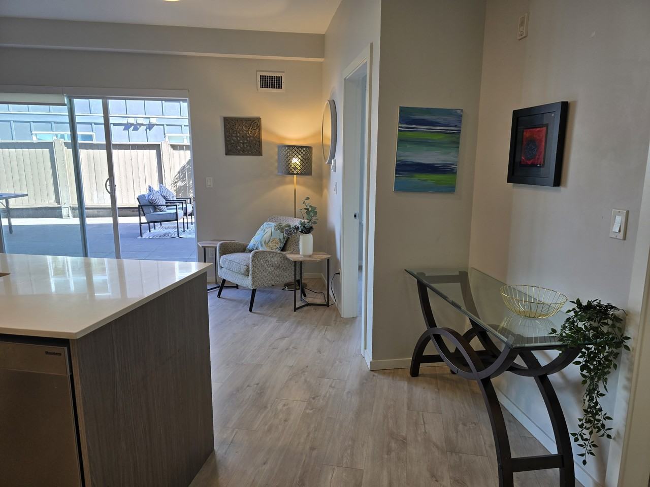 6283 Kingsway - Photo 7 of 15