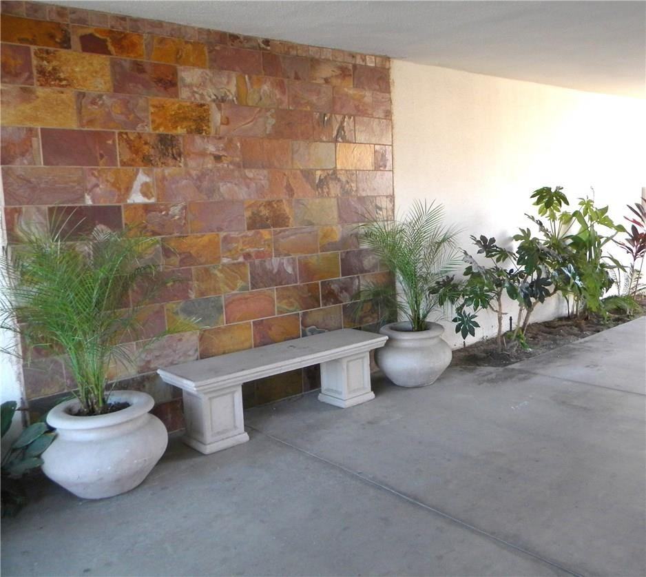 25863 Pacific St #20 - Photo 4 of 20