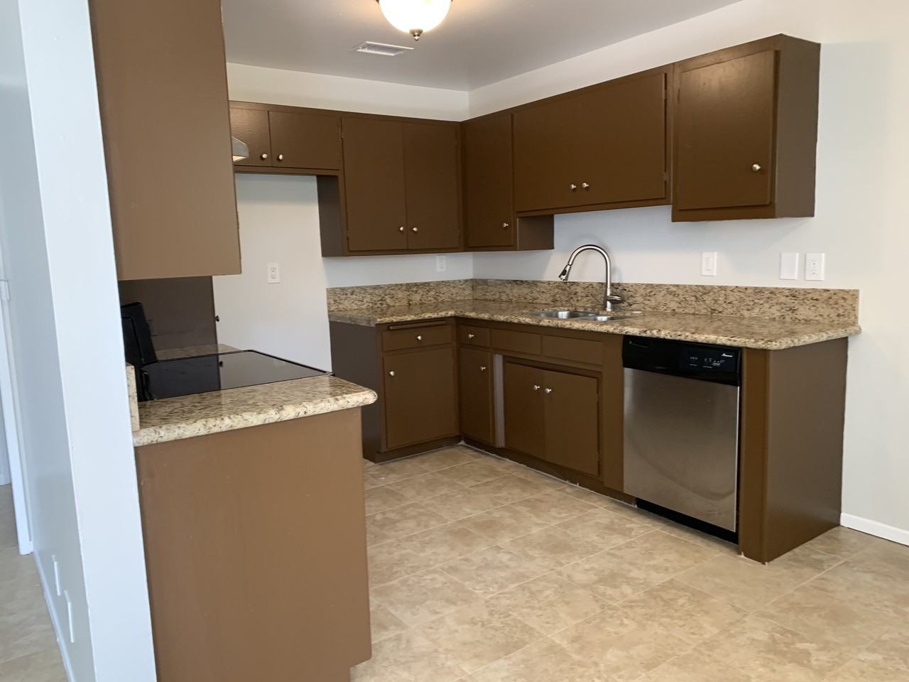25863 Pacific St #20 - Photo 5 of 20