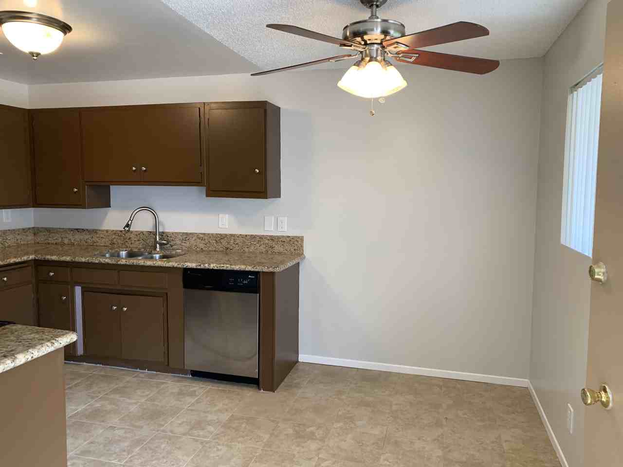 25863 Pacific St #20 - Photo 7 of 20