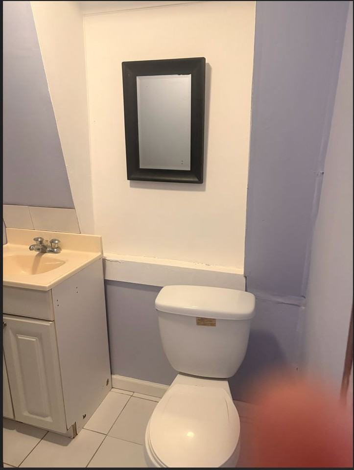1143 Louisa St #2 - Photo 3 of 10