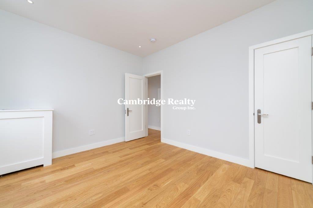 12 Elko St #11T - Photo 7 of 16