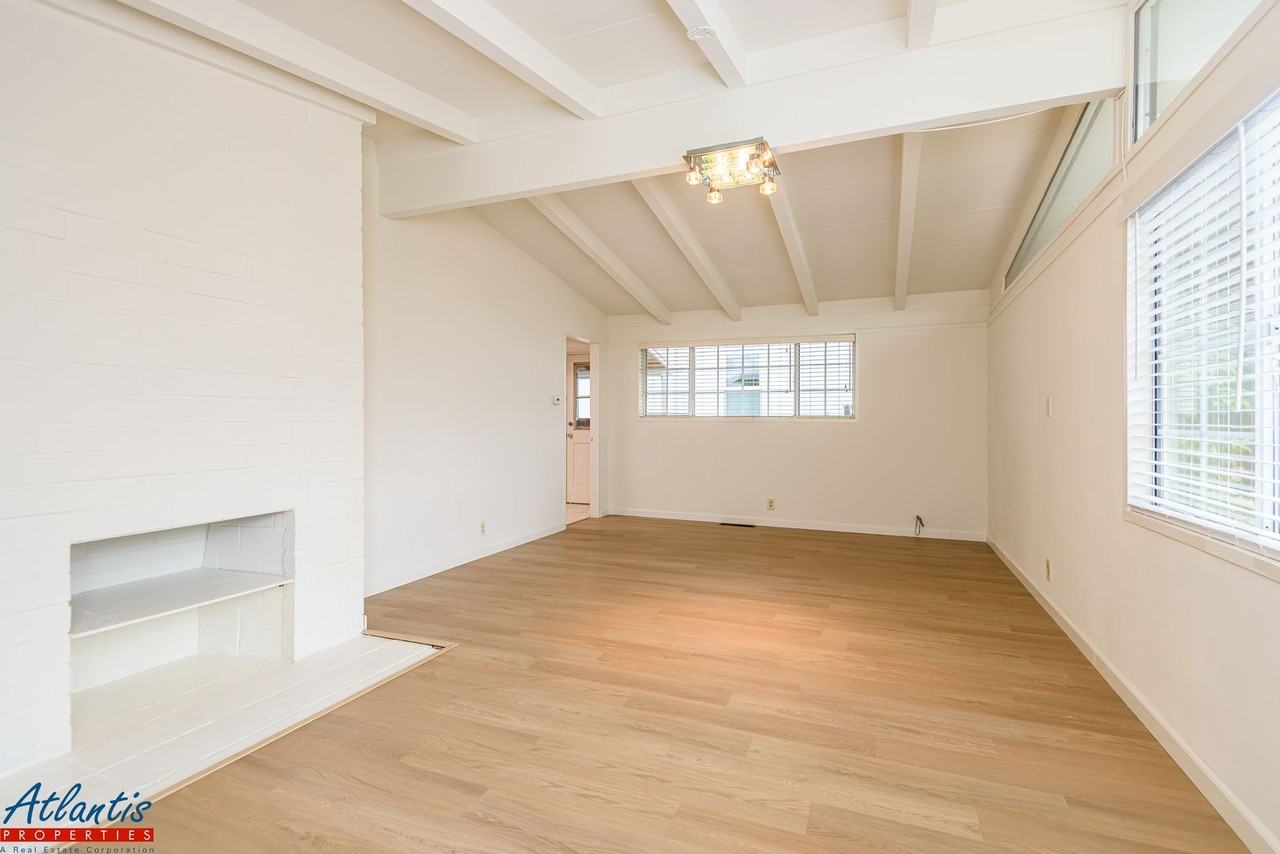 18761 Newsom Ave - Photo 4 of 20