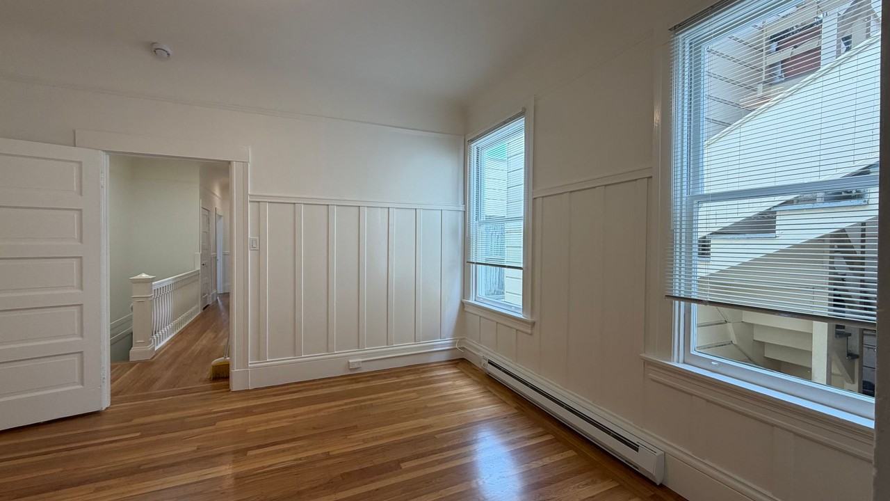 1252 Union St - Photo 7 of 15