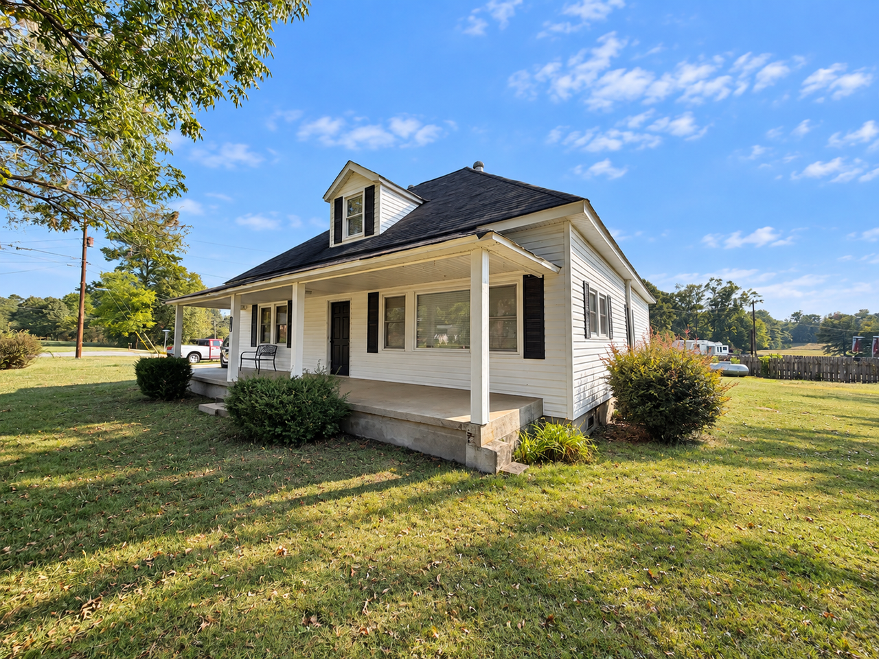 292 Ervin Coker Rd Ne - Photo 2 of 28