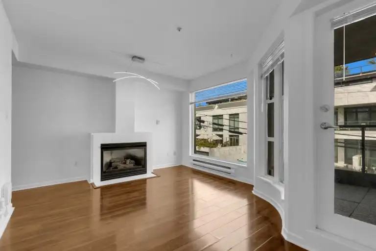 3673 11th Ave W #202 - Photo 3 of 14
