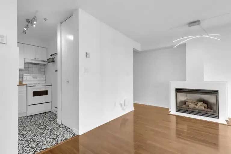 3673 11th Ave W #202 - Photo 6 of 14