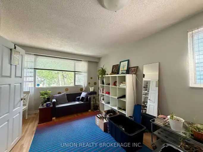 36 Balsam Ave #2 - Photo 5 of 8