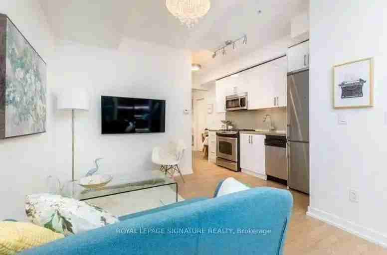 150 Broadview Ave #23