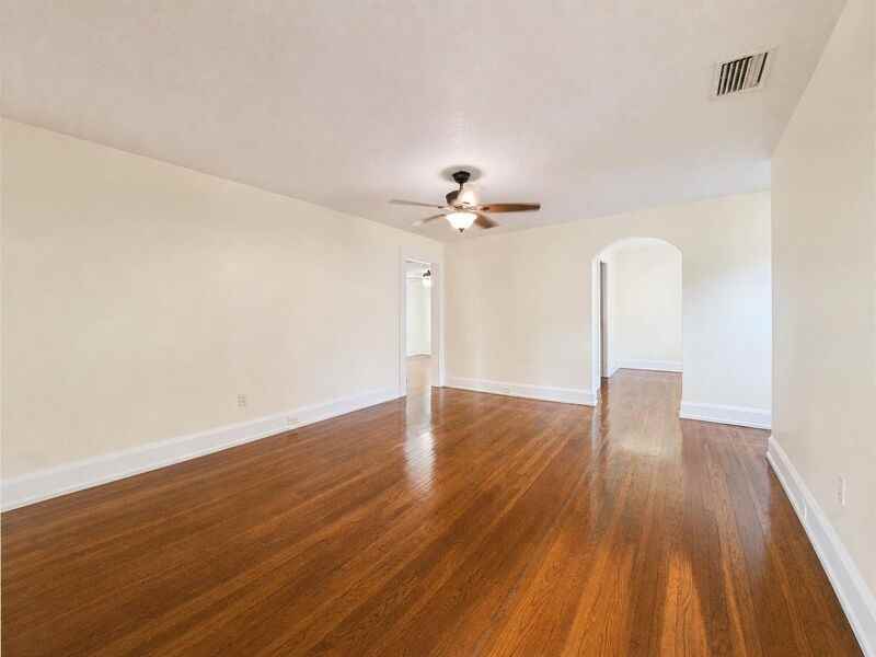 [748/750/756/758] Winfree Ave #750 - Photo 6 of 17