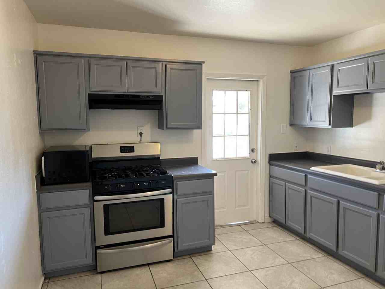 2807 W Palm Ln - Photo 7 of 20