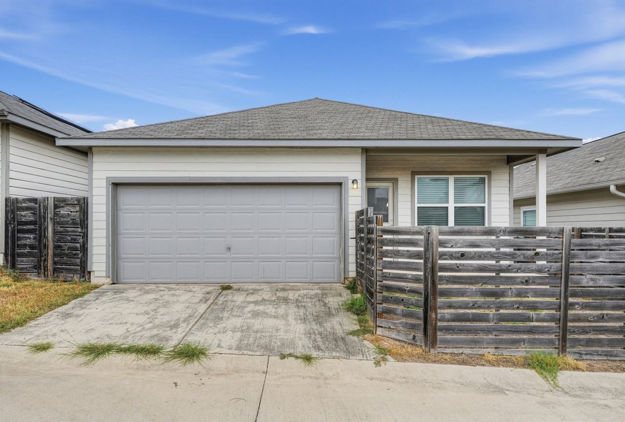 719 Speckled Alder Dr - Photo 4 of 23