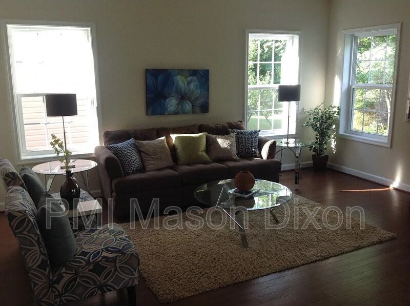 7315 Wye Ave - Photo 7 of 16