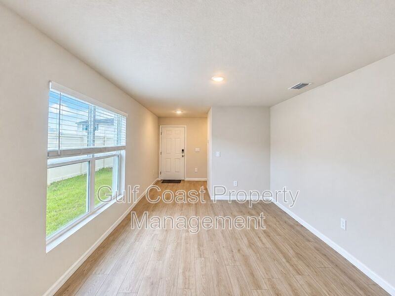 10650 Hidden Banks Gln - Photo 2 of 22