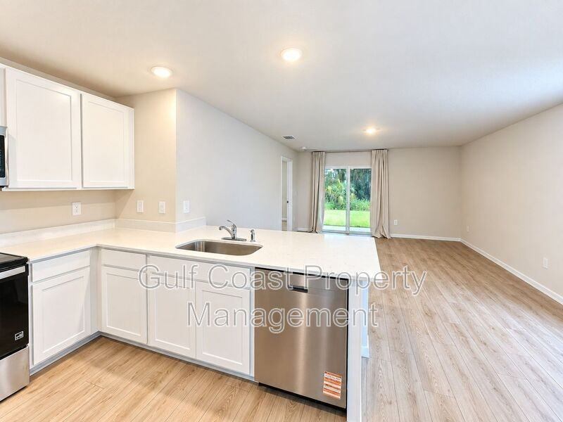 10650 Hidden Banks Gln - Photo 6 of 22