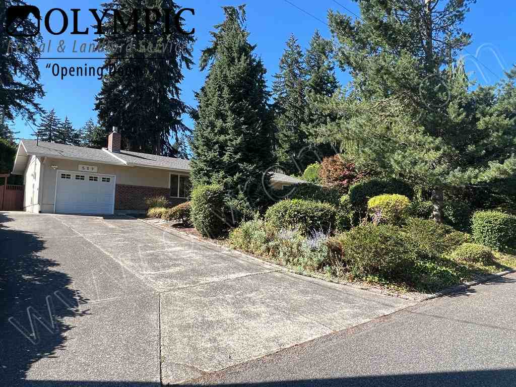 509 Bulldog St Se - Photo 3 of 33