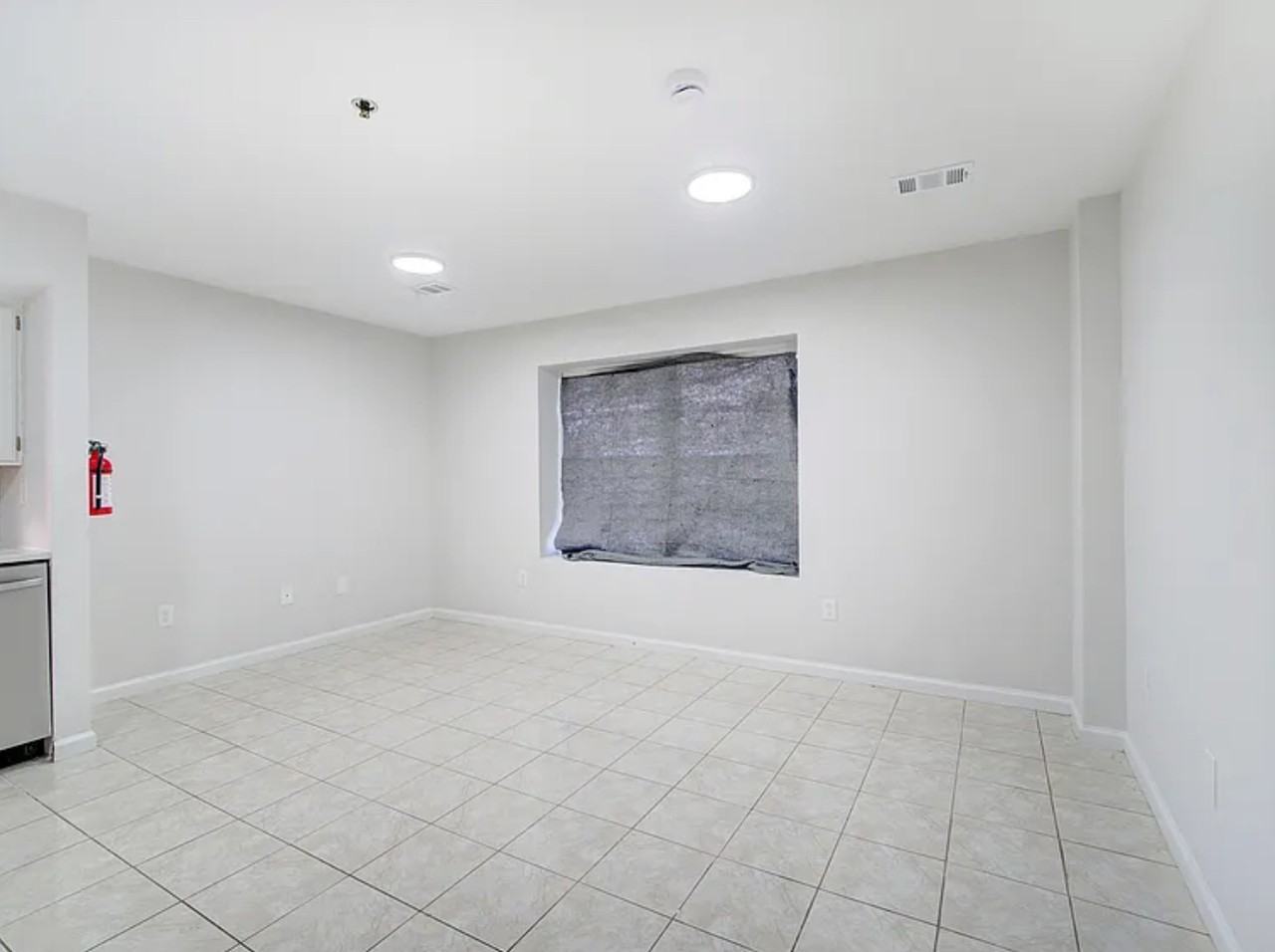 22-24 Avon Ave - Photo 2 of 5