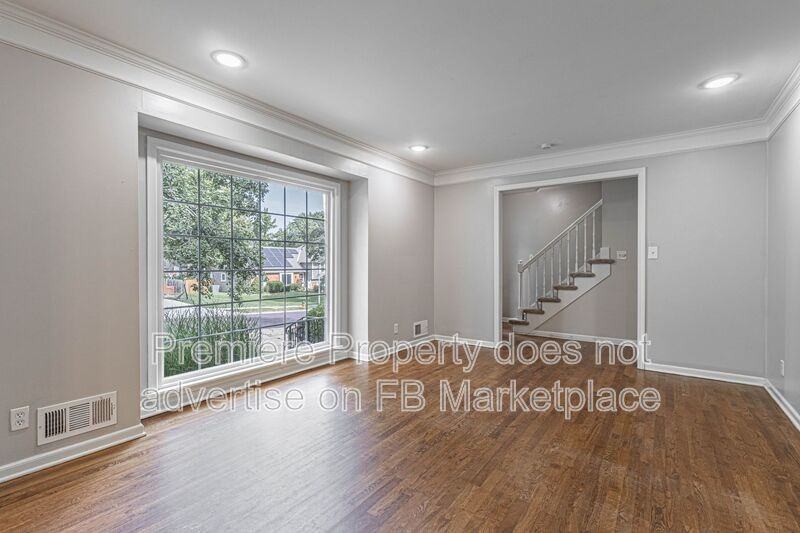 10727 W 101st Ter - Photo 2 of 19
