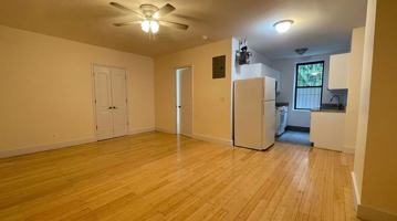 featured image of 222 E 56th St