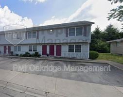 featured image of 402 N Owens Dr #B