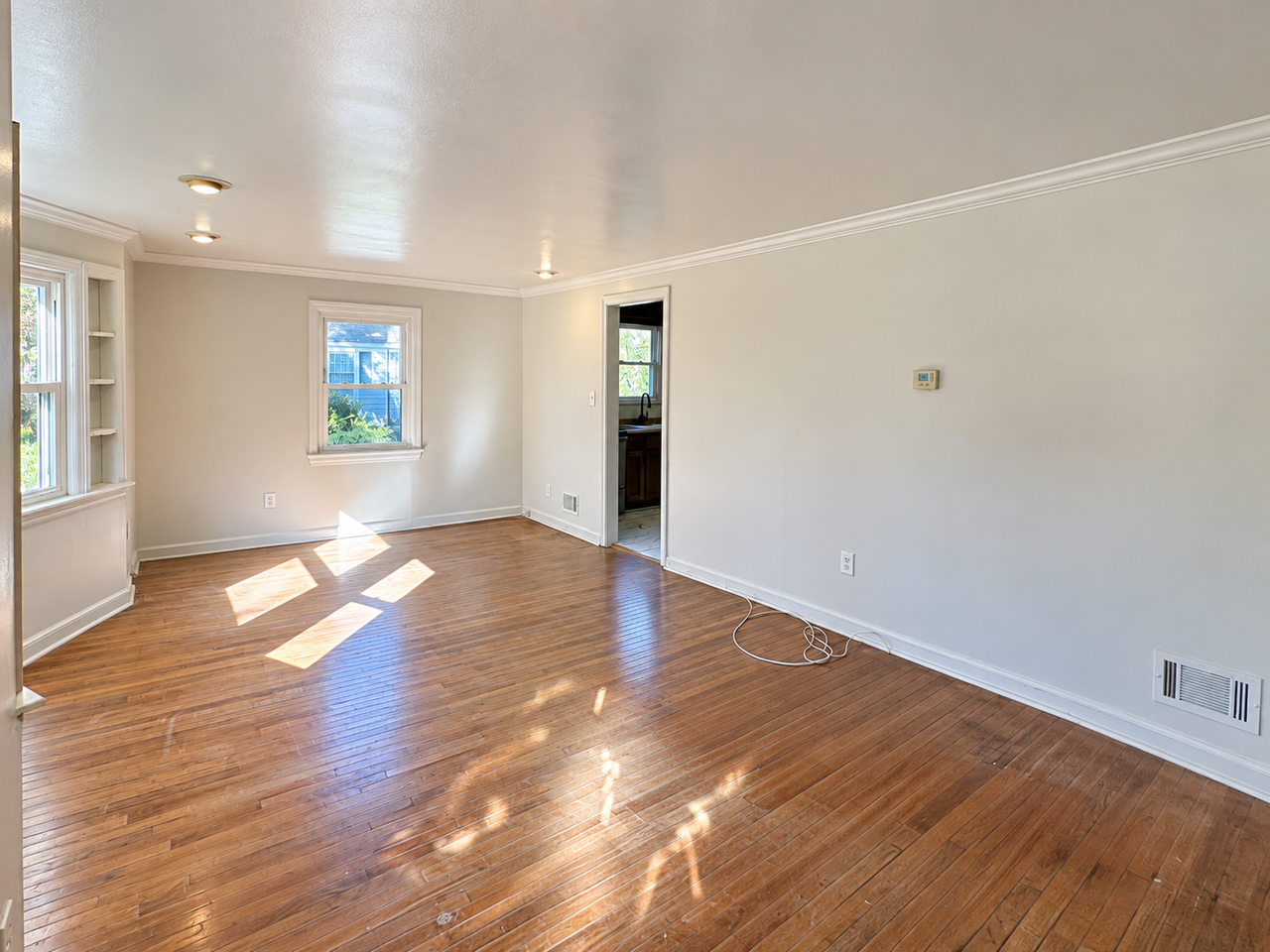 1302 Blackhorse Hill Rd - Photo 6 of 14