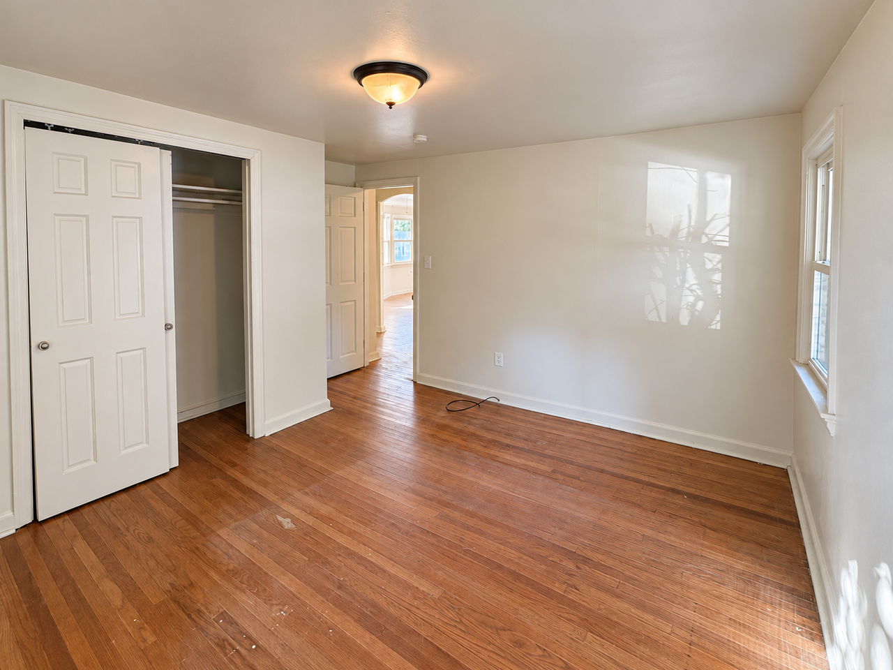 1302 Blackhorse Hill Rd - Photo 7 of 14