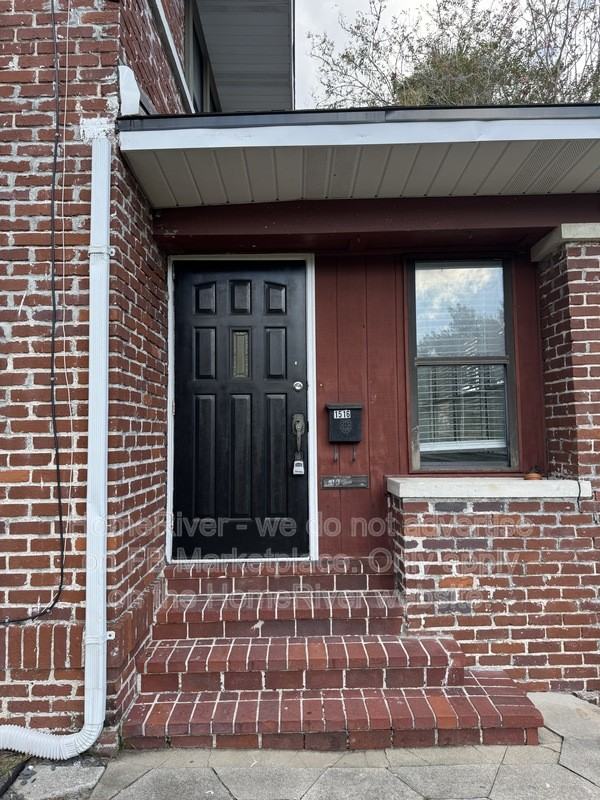 1516 Mcduff Ave S #2 - Photo 4 of 19
