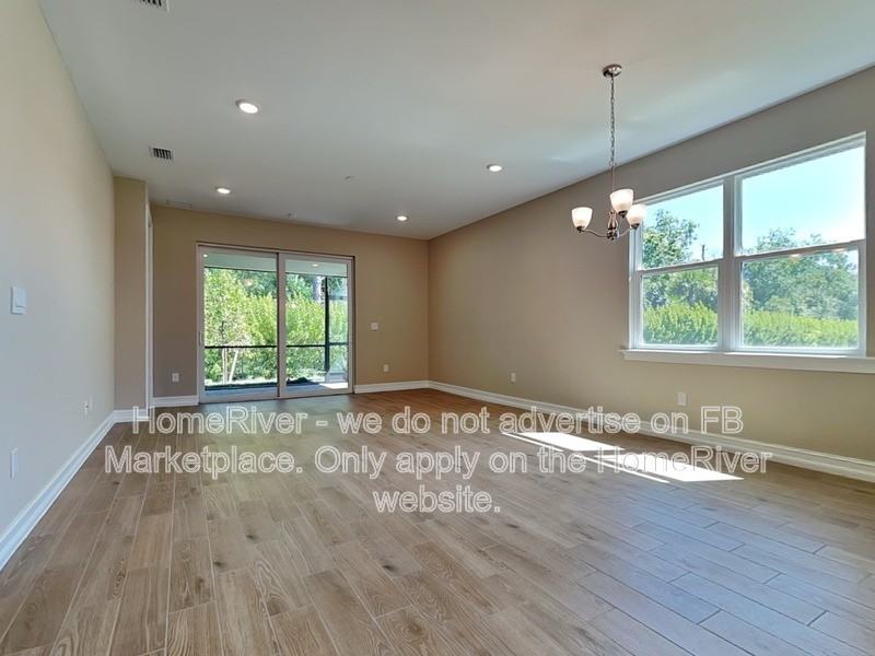 1098 Enbrook Loop - Photo 4 of 26