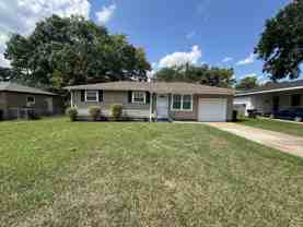 804 Virginia Cir - Photo 1 of 1