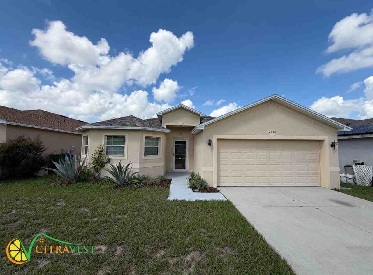 2048 Lakeridge Dr