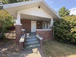 featured image of 1751 Johnson St
