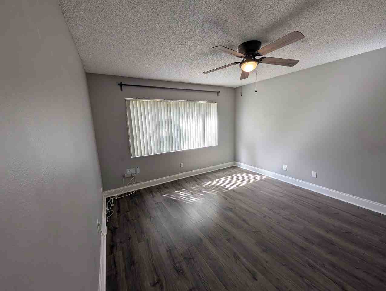 7807 Amberlea Ct - Photo 4 of 14