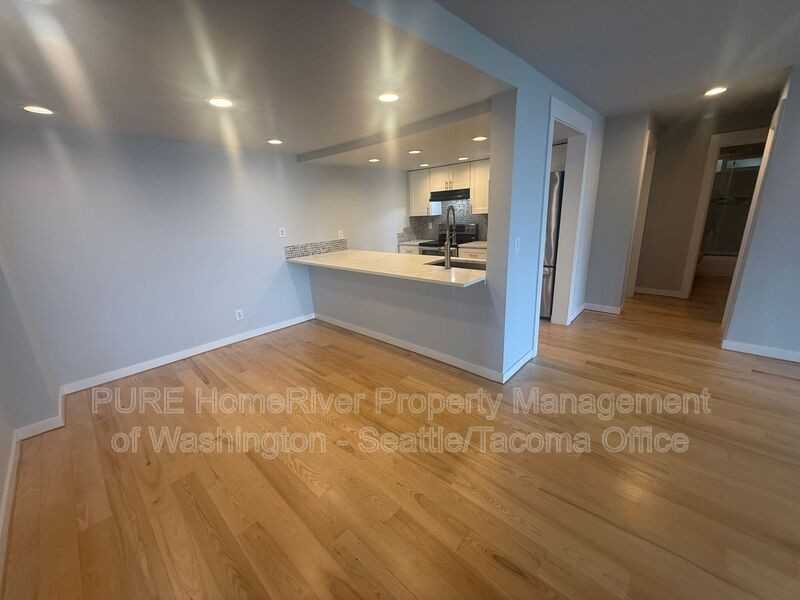 3306 Lake Washington Blvd N #1 - Photo 2 of 29