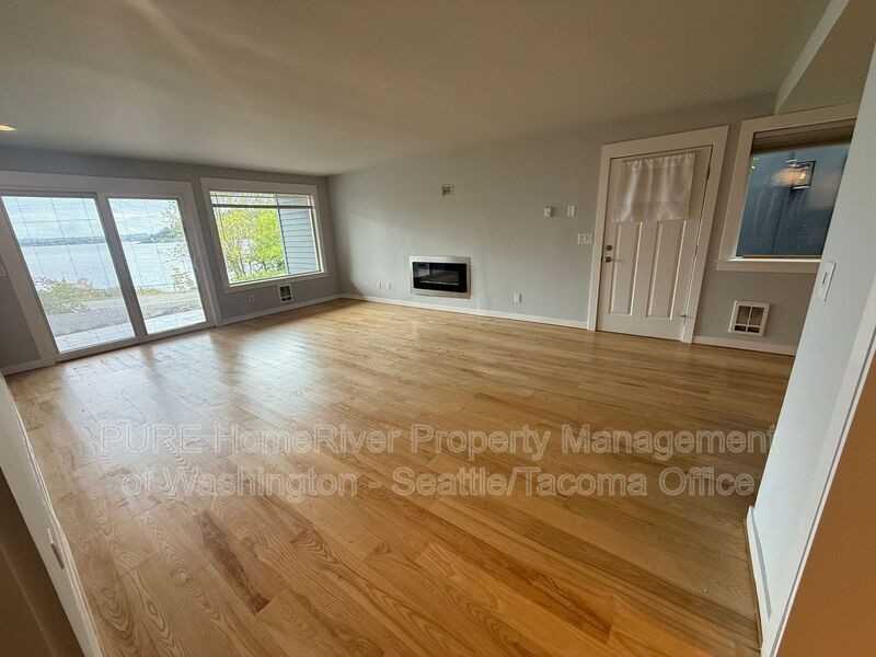 3306 Lake Washington Blvd N #1 - Photo 7 of 29