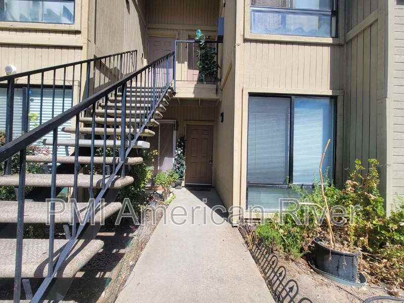 3939 Madison Ave #114