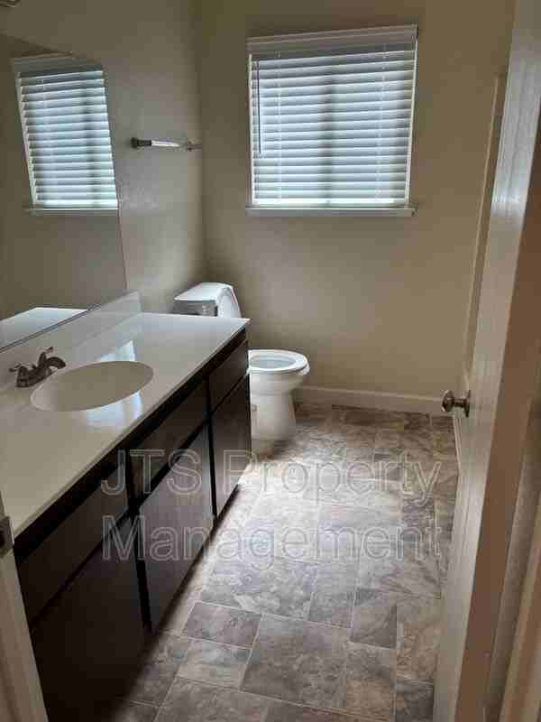 5512 Mike Arthur Ct - Photo 7 of 8