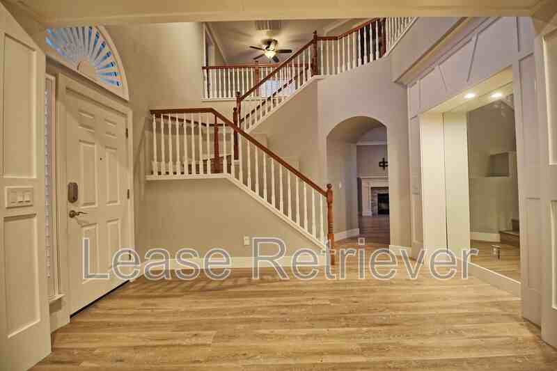 2359 Riviera Ct - Photo 2 of 34
