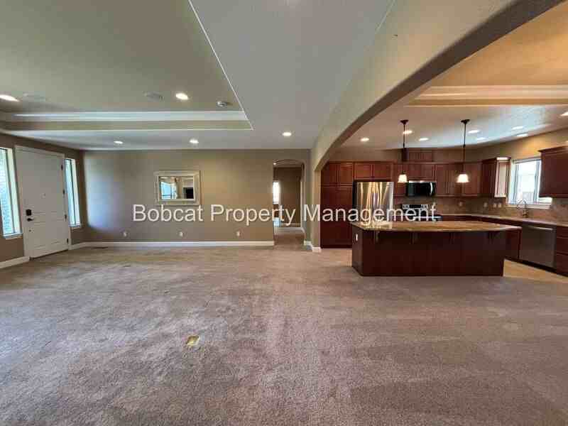 1360 Turner Ct - Photo 6 of 50