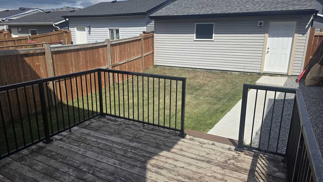 1046 Carrington Blvd Nw - Photo 3 of 8