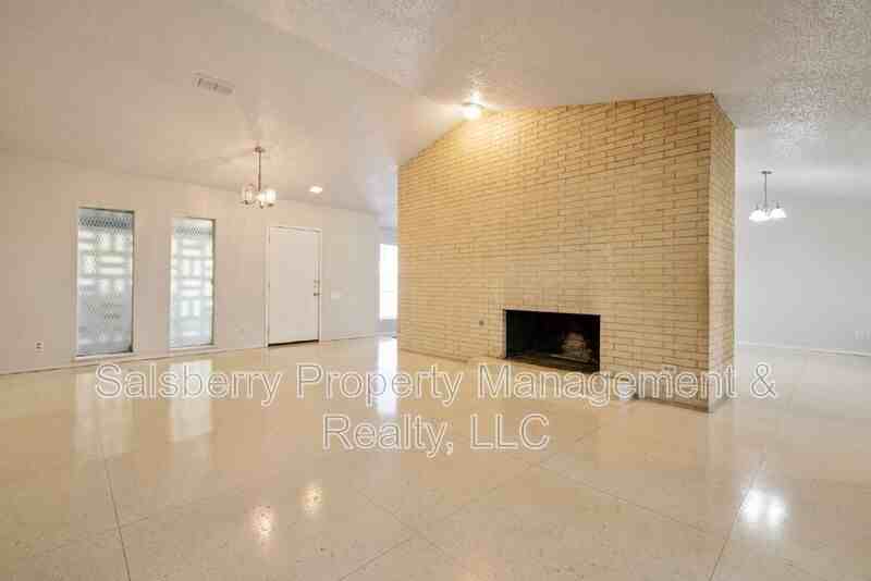 4915 Westlake Dr - Photo 7 of 30