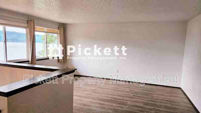 4629 Beach Dr E - Photo 5 of 26