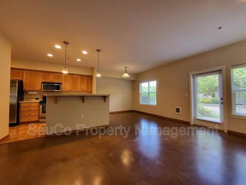 10651 Ne Red Wing Way - Photo 4 of 19
