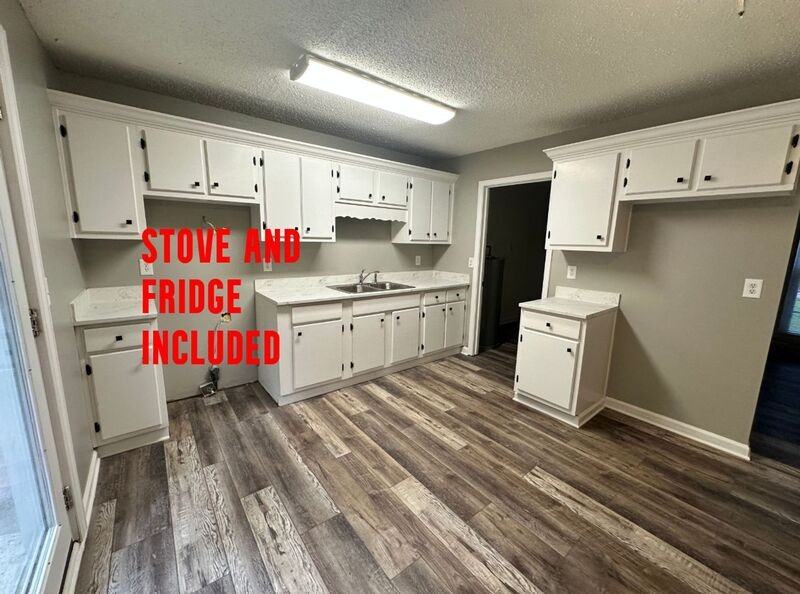 5997 Amber Hills Rd - Photo 3 of 11