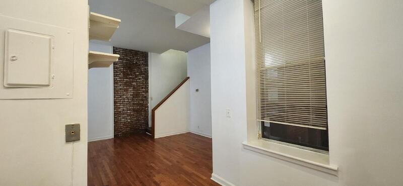 2419 S 10th St - Photo 5 of 22