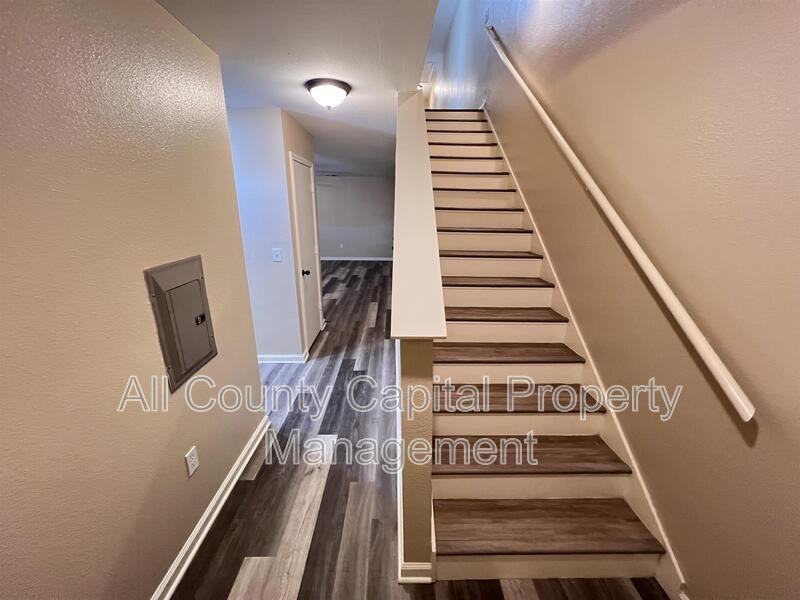 10523 Hunters Pond - Photo 2 of 20