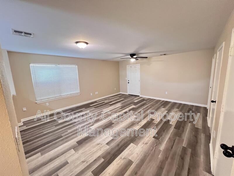 10523 Hunters Pond - Photo 3 of 20