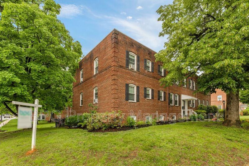 1100 N Kennebec St #1 - Photo 2 of 22